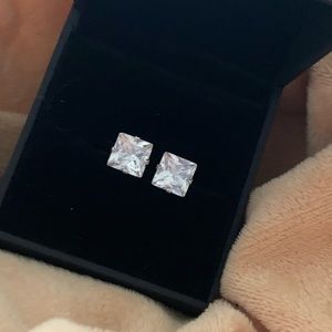 1.5 Ct. Princess Cut Diamond Earrings